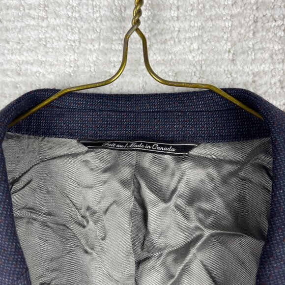 Men's Navy Blazer - Picture 12 of 16